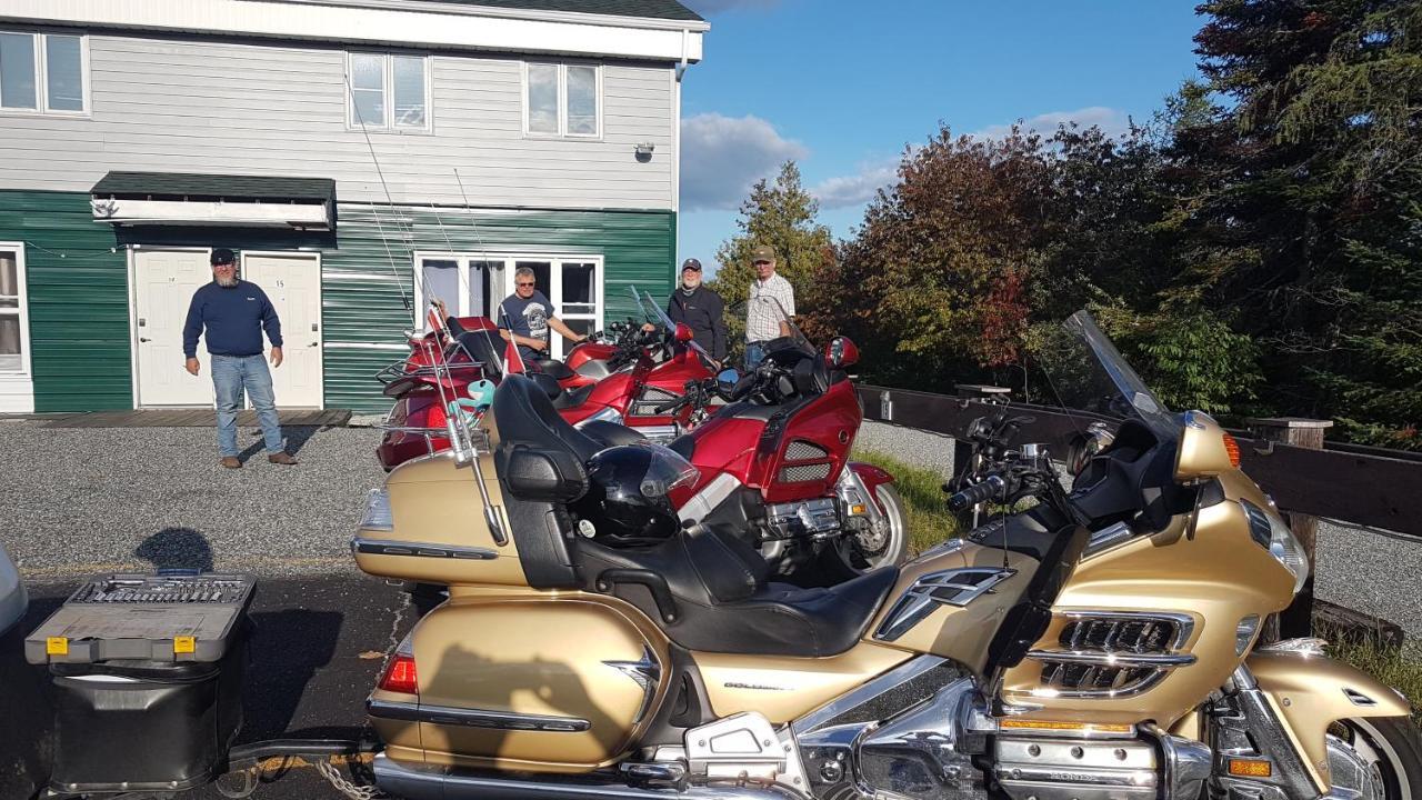 Preferred Rooms By Crestview Guest House Chapleau Eksteriør billede